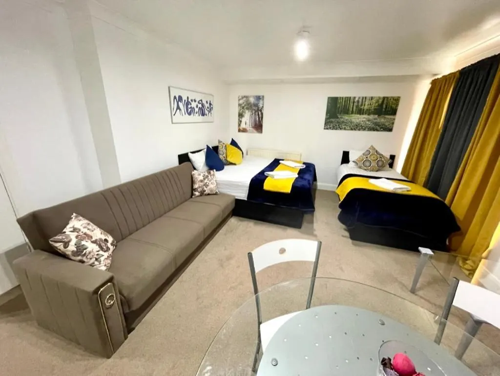 Apartment 2 Bedrooms Modern Central London Apartment, Full Kitchen, 5 Minutes Tube Station