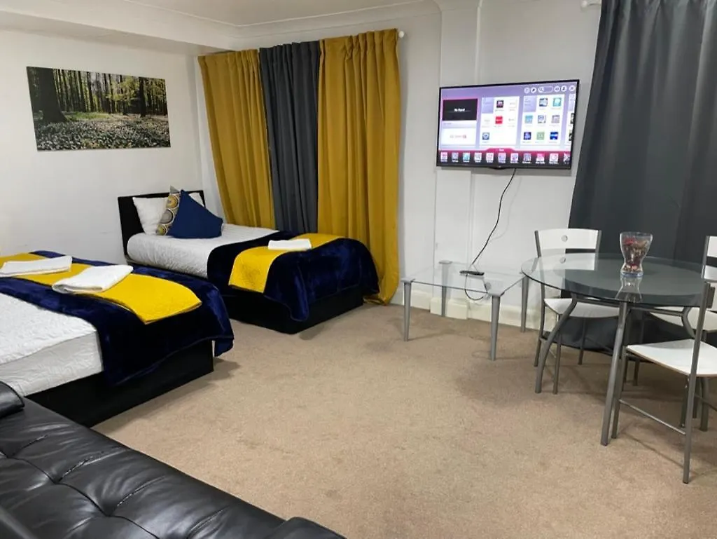 2 Bedrooms Modern Central London Apartment, Full Kitchen, 5 Minutes Tube Station United Kingdom